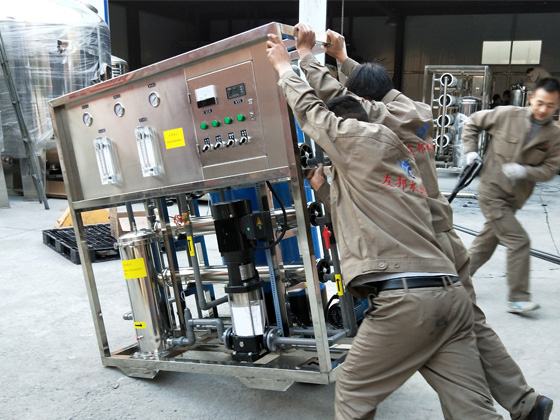 商丘1噸純凈水設(shè)備2.jpg