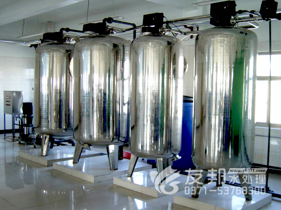 軟化水設備.jpg